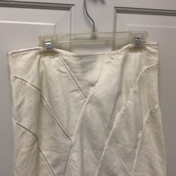 The limited Skirt - Picture 3 of 7